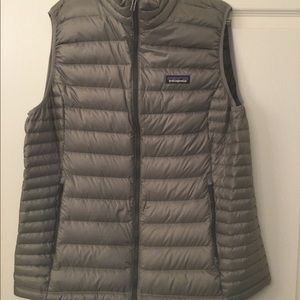 NWOT Women’s Patagonia nano puff vest
